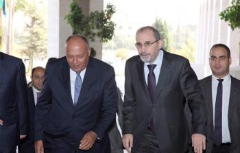 وزير الخارجية المصري سامح شكري  مع وزير الخارجية وشؤون المغتربين الأردني أيمن الصفدي