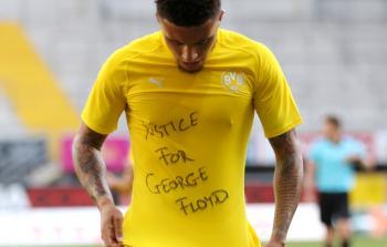 في ليلة التضامن مع فلويد .. بوروسيا دورتموند يكتسح بادربورن بسداسية 