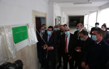 أثناء افتتاح مختبر المعدات الطبية في جامعة الأزهر بغزة 