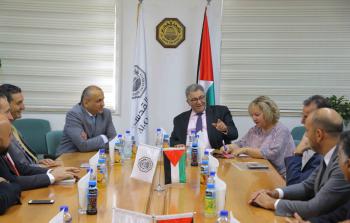 رئيس جامعة القدس يستقبل رئيس مجموعة الاتصالات الفلسطينية في جامعة القدس