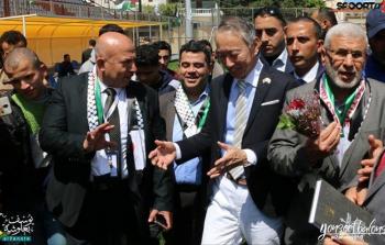 السفير الياباني وهنية يفتتحان ملعب رفح البلدي في غزة