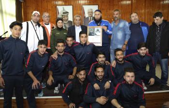 تكريم محافظ قلقيلية للوفد الرياضي الأردني