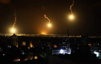 اطلاق قنابل انارة شرق غزة - ارشيفية