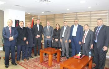 اجتماع في سفارة دولة فلسطين في القاهرة بشأن العمرة لاهالي غزة 
