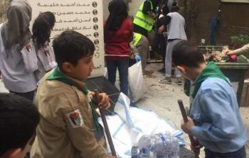 مبادرة شبابية لحث الأهالي في مخيم برج البراجنة على العمل الجماعي