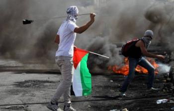 مواجهات بين شبان فلسطينيين وقوات الاحتلال -ارشيف-