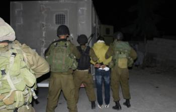 اعتقال قوات الاحتلال لفلسطينيين