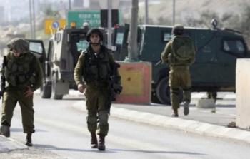 الاحتلال الاسرائيلي يطلق النار على عامل فلسطيني