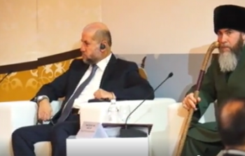 د. محمود الهباش خلال مشاركته بالمؤتمر الدولي 