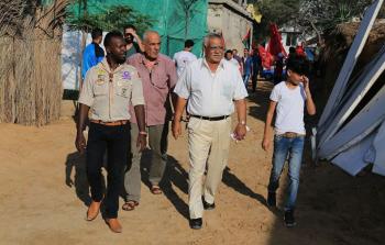 إتحاد الشباب الديمقراطي يختتم مخيم صيفي بغزة ويعلن عن تأسيس مجموعة الوحدة الكشفية