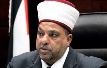 وزير الأوقاف والشؤون الدينية الشيخ يوسف ادعيس