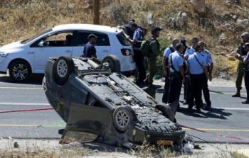 انقلاب سيارة إسرائيلية بسبب إطلاق نار عليها قرب الخليل