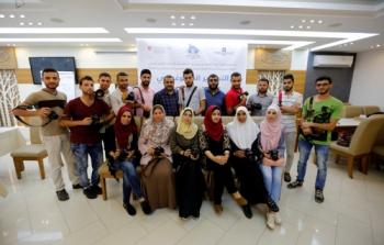 دورة في التصوير الصحفي الفوتوغرافي