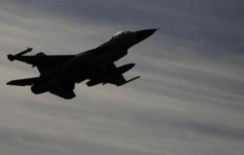 طائرة F16