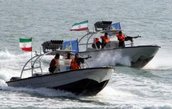 قوارب تابعة لقوات البحرية الإيرانية