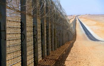 السياج الحدودي بين إسرائيل ومصر