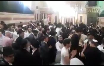 الاحتلال يقيم حفلات رقص داخل الحرم الإبراهيمي