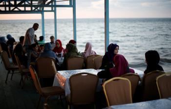 مطعم في غزة - أرشيفية