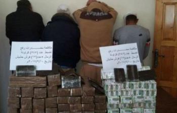 القبض علي تجار مخدرات