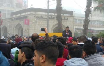 طلاب الثانوية العامة يعتصمون وسط رام الله