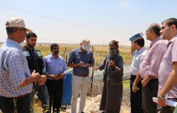 جانب من جولة زيارة بلدية الشوكة لأراضي المزارعين