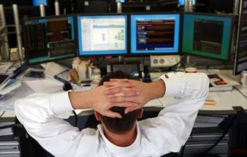 عرض الفريق الأمني مجموعة من الصور التي توضح الرسائل التي يرسلها الفيروس إلى المصابين