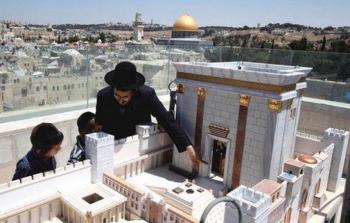 يهود متشددون يدعون لإقامة الهيكل مكان الأقصى باستمرار