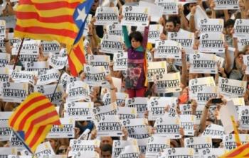 المحكمة الدستورية الإسبانية تبطل إعلان استقلال كاتالونيا
