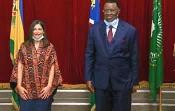 رئيس ناميبيا وسفيرة فلسطين