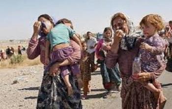 فرار آلاف السوريين بسبب عملية نبع السلام التي يقوم بها الجيش التركي في سوريا