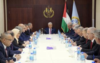 اجتماع الرئيس عباس مع الحكومة الجديدة