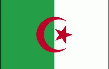 الجزائر تخصص عدد من المنح لفلسطينيي الشتات
