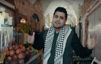  الفنان الفلسطيني أمير دندن