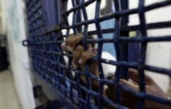 الأسير الفلسطيني رجائي عبد القادر يواجه ظروفاً صحية خطيرة في سجون الاحتلال 