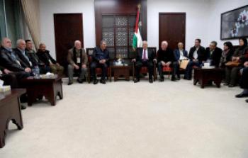 الرئيس محمود عباس، أثناء لقاء أعضاء اقليم حركة فتح في لبنان