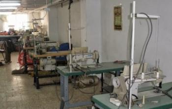 مصنع ملابس فلسطيني