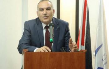 وزير الاتصالات وتكنولوجيا المعلومات إسحق سدر