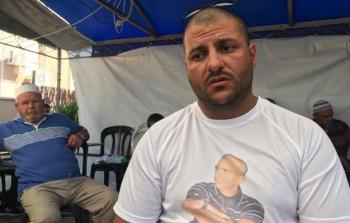 والد  الشهيد  مهدي  السعدي  الذي  قتل  برصاص  الشرطة  الإسرائيلية  في مدينة  يافا