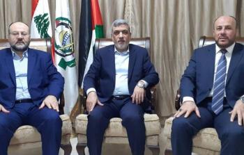 خلال مراسم تسليم علي بركة تمثيل حركة حماس في لبنان إلى الدكتور أحمد عبد الهادي