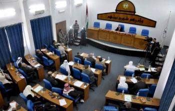 التشريعي بغزة تمديد عباس حالة الطوارئ غير دستوري وانتهاك صارخ للقانون