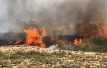 حريق اندلع في غلاف غزة اليوم بفعل البالونات الحارقة