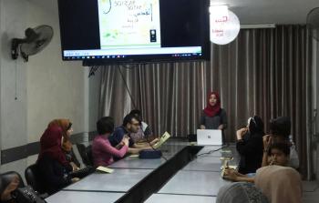تعرض جمعية الخريجات الجامعيات أفلام قصيرة