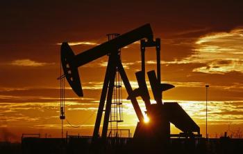 شبح الإفلاس يطارد شركات النفط الأمريكية ومحللون يتوقعون الأسوأ
