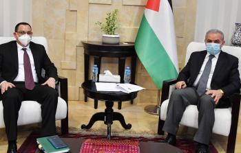 اشتية يستقبل سفير نيكاراغوا لدى فلسطين