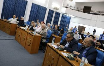 نواب يطالبون بإعادة الاعتبار للسلطة التشريعية
