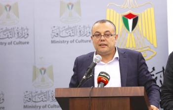 وزير الثقافة الفلسطيني عاطف أبو سيف - أرشيف