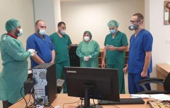 وزيرة الصحة خلال زيارتها مستشفى هوغو تشافيز