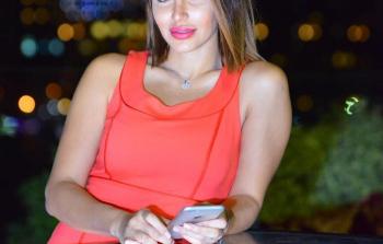 سارة نخلة