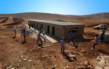 مدرسة ابتدائية في تجمع رأس التين- ارس\شيفية