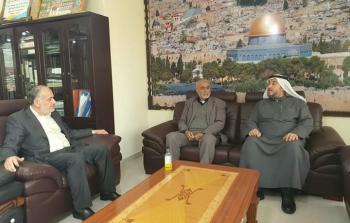 النائب د. الشرافي يتفقد بلدية بيت لاهيا